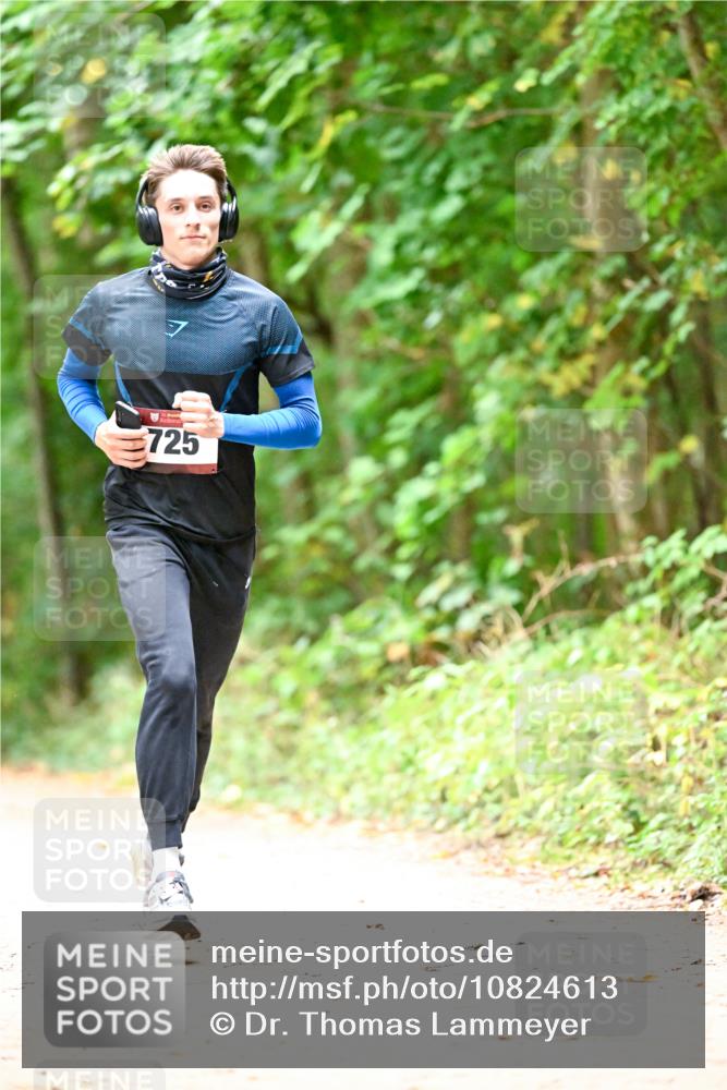 11.10.2026 - Bramfelder Halbmarathon 2026 Dr. Thomas Lammeyer http://msf.ph/oto/10824613 11.10.2026 10:43:53 Laufen 725 meine-sportfotos.de