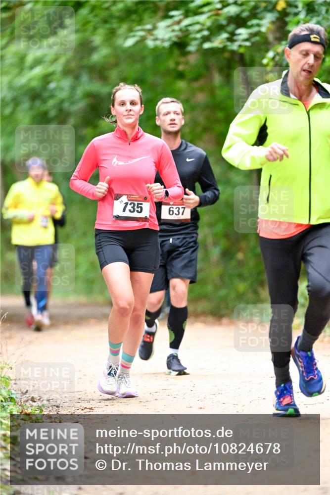 11.10.2026 - Bramfelder Halbmarathon 2026 Dr. Thomas Lammeyer http://msf.ph/oto/10824678 11.10.2026 10:44:41 Laufen 29, 735, 637 meine-sportfotos.de