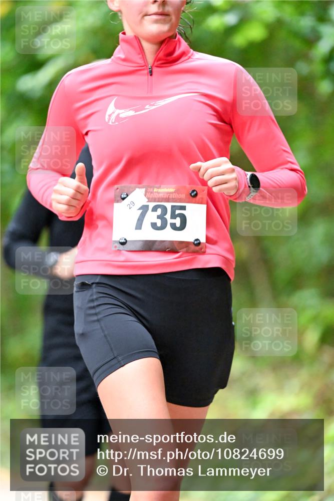 11.10.2026 - Bramfelder Halbmarathon 2026 Dr. Thomas Lammeyer http://msf.ph/oto/10824699 11.10.2026 10:44:43 Laufen 29, 35, 735 meine-sportfotos.de