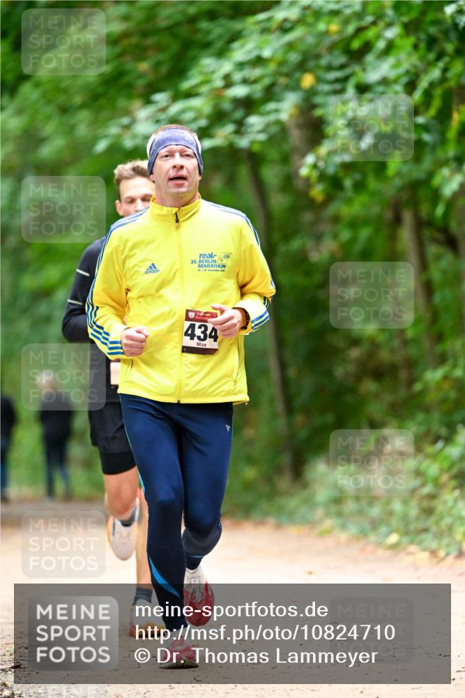 11.10.2026 - Bramfelder Halbmarathon 2026 Dr. Thomas Lammeyer http://msf.ph/oto/10824710 11.10.2026 10:44:46 Laufen 36, 19, 20, 2009, 434 meine-sportfotos.de