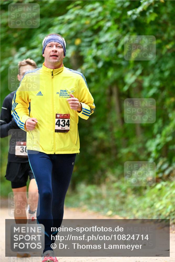 11.10.2026 - Bramfelder Halbmarathon 2026 Dr. Thomas Lammeyer http://msf.ph/oto/10824714 11.10.2026 10:44:47 Laufen 36, 36, 19, 20, 2, 434 meine-sportfotos.de