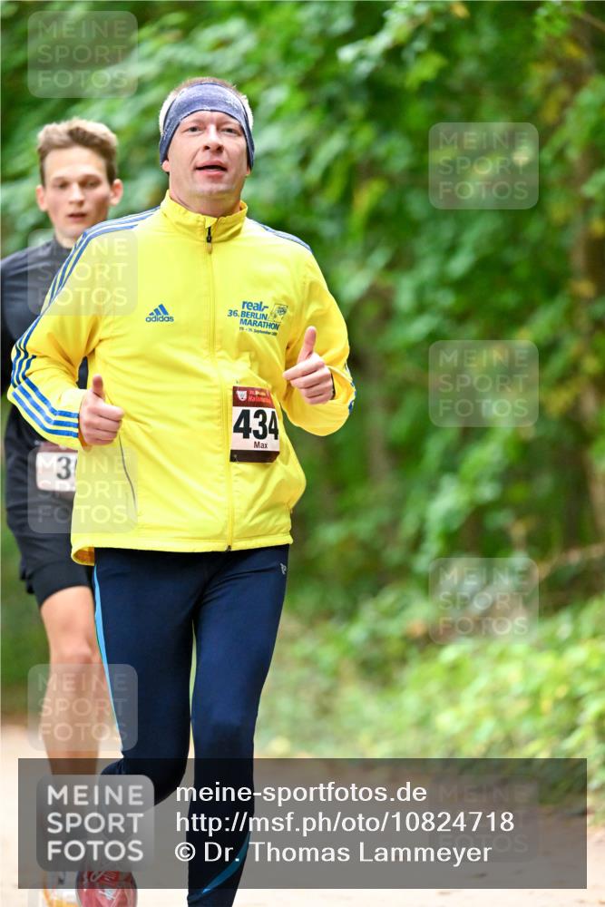 11.10.2026 - Bramfelder Halbmarathon 2026 Dr. Thomas Lammeyer http://msf.ph/oto/10824718 11.10.2026 10:44:47 Laufen 36, 19, 20, 31, 35, 434 meine-sportfotos.de