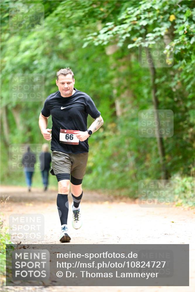 11.10.2026 - Bramfelder Halbmarathon 2026 Dr. Thomas Lammeyer http://msf.ph/oto/10824727 11.10.2026 10:44:50 Laufen 66 meine-sportfotos.de