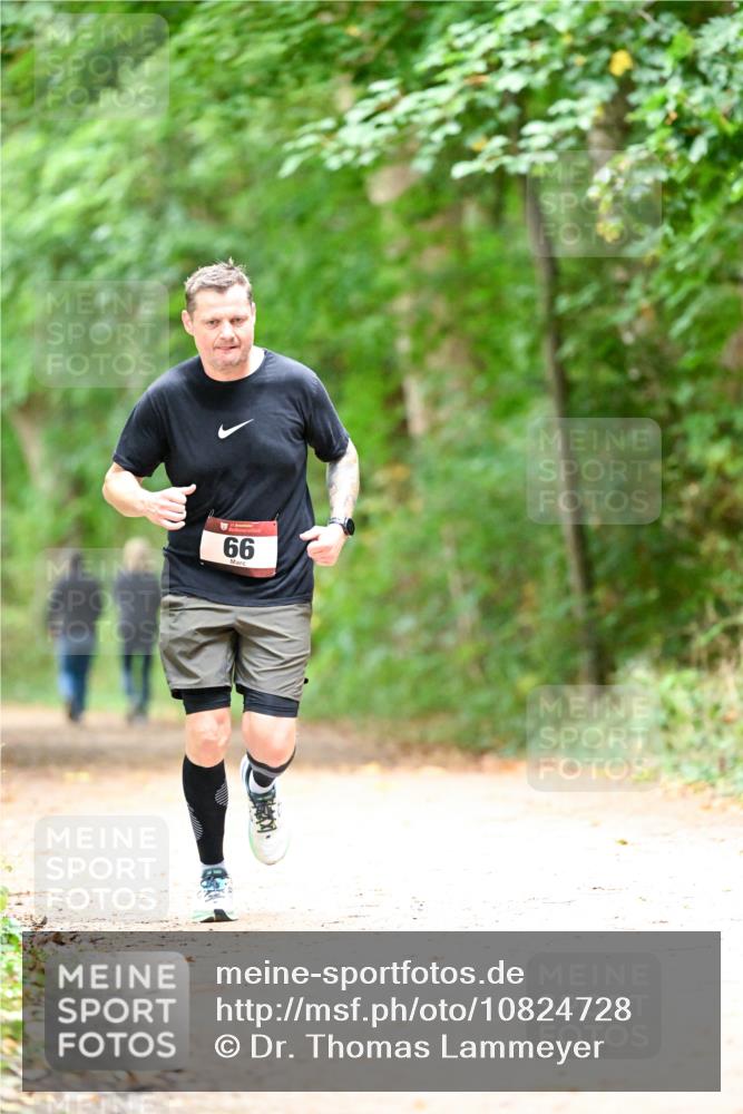 11.10.2026 - Bramfelder Halbmarathon 2026 Dr. Thomas Lammeyer http://msf.ph/oto/10824728 11.10.2026 10:44:50 Laufen 66 meine-sportfotos.de