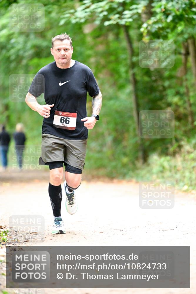 11.10.2026 - Bramfelder Halbmarathon 2026 Dr. Thomas Lammeyer http://msf.ph/oto/10824733 11.10.2026 10:44:51 Laufen 66 meine-sportfotos.de