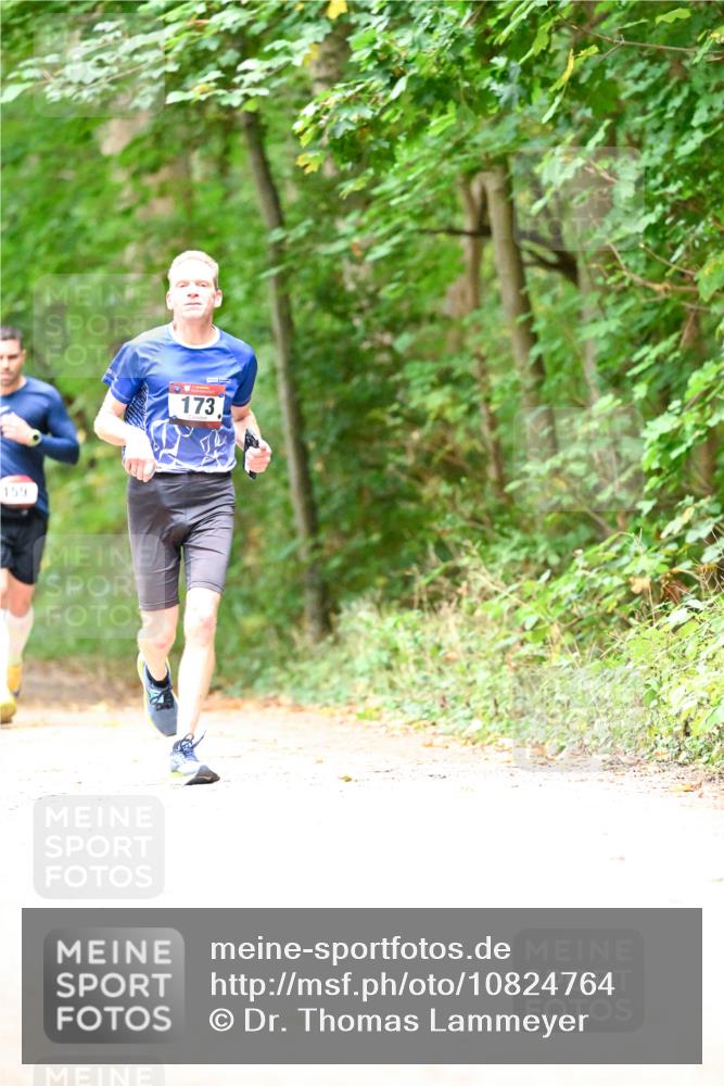 11.10.2026 - Bramfelder Halbmarathon 2026 Dr. Thomas Lammeyer http://msf.ph/oto/10824764 11.10.2026 10:45:30 Laufen 159, 173 meine-sportfotos.de