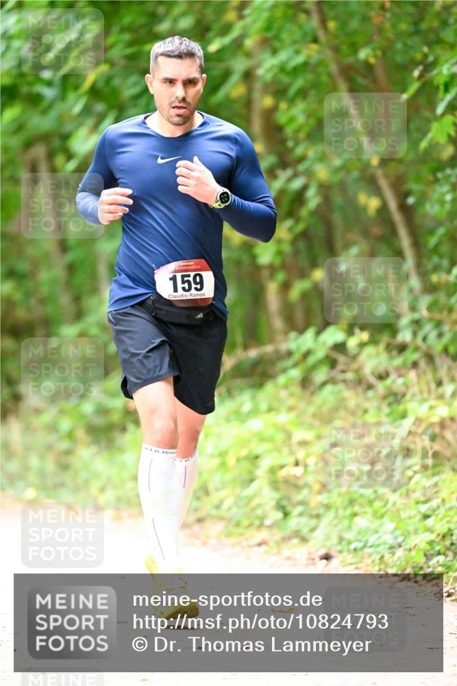 11.10.2026 - Bramfelder Halbmarathon 2026 Dr. Thomas Lammeyer http://msf.ph/oto/10824793 11.10.2026 10:45:36 Laufen 159 meine-sportfotos.de