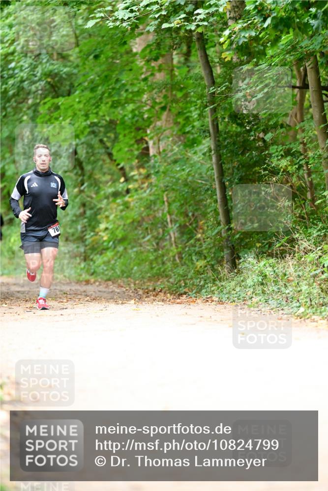 11.10.2026 - Bramfelder Halbmarathon 2026 Dr. Thomas Lammeyer http://msf.ph/oto/10824799 11.10.2026 10:45:39 Laufen 761 meine-sportfotos.de