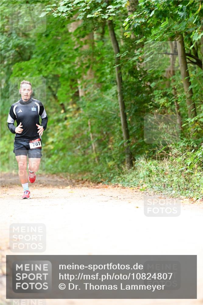 11.10.2026 - Bramfelder Halbmarathon 2026 Dr. Thomas Lammeyer http://msf.ph/oto/10824807 11.10.2026 10:45:40 Laufen 761 meine-sportfotos.de