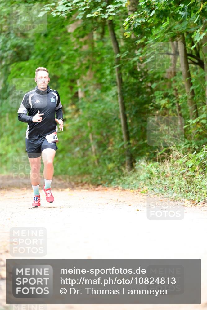 11.10.2026 - Bramfelder Halbmarathon 2026 Dr. Thomas Lammeyer http://msf.ph/oto/10824813 11.10.2026 10:45:40 Laufen  meine-sportfotos.de