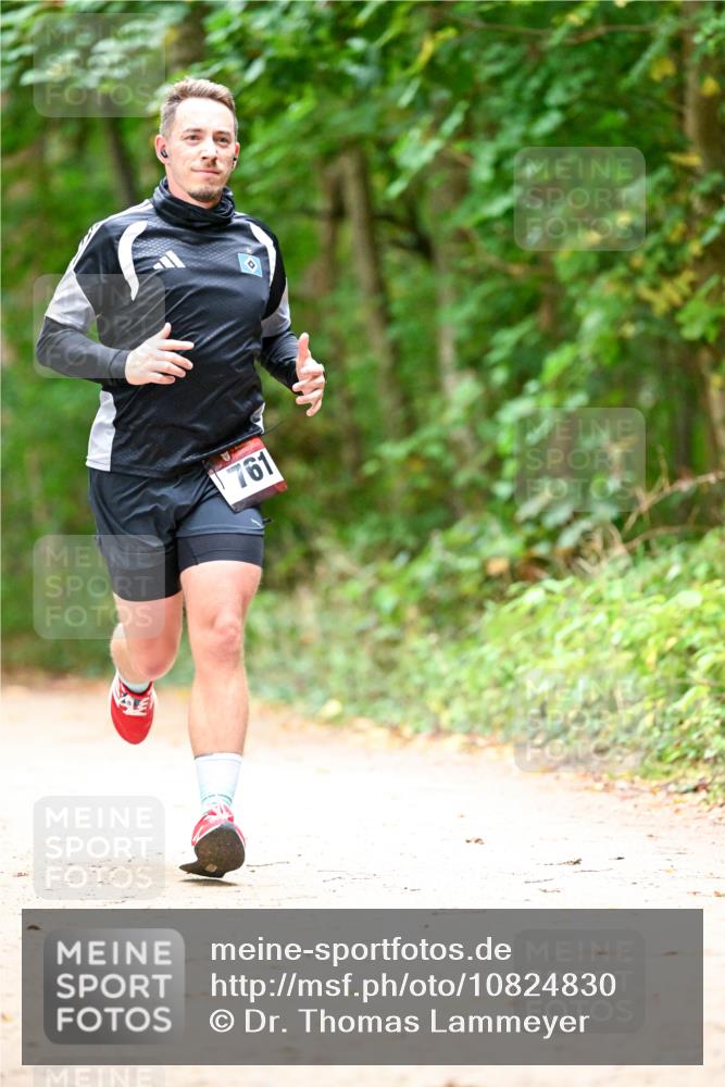 11.10.2026 - Bramfelder Halbmarathon 2026 Dr. Thomas Lammeyer http://msf.ph/oto/10824830 11.10.2026 10:45:43 Laufen 761 meine-sportfotos.de