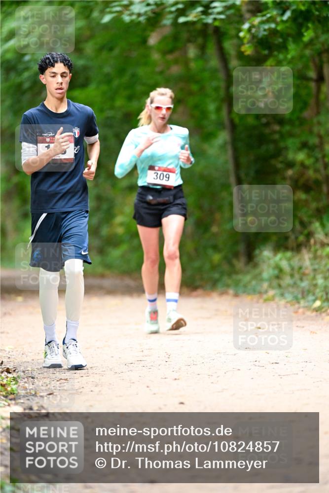 11.10.2026 - Bramfelder Halbmarathon 2026 Dr. Thomas Lammeyer http://msf.ph/oto/10824857 11.10.2026 10:45:50 Laufen 309 meine-sportfotos.de