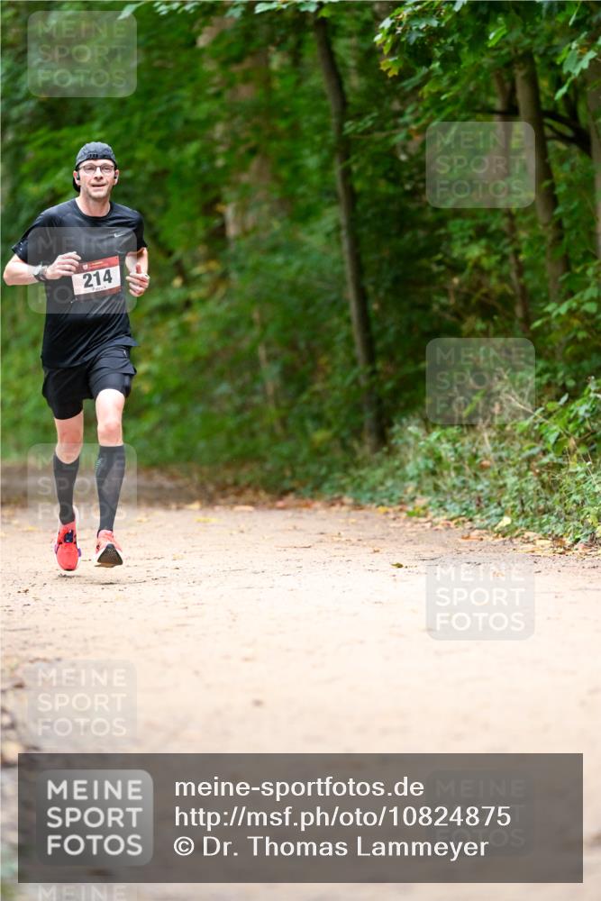 11.10.2026 - Bramfelder Halbmarathon 2026 Dr. Thomas Lammeyer http://msf.ph/oto/10824875 11.10.2026 10:45:56 Laufen 214 meine-sportfotos.de