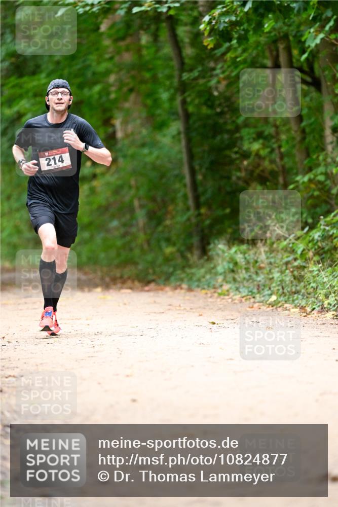 11.10.2026 - Bramfelder Halbmarathon 2026 Dr. Thomas Lammeyer http://msf.ph/oto/10824877 11.10.2026 10:45:56 Laufen 214 meine-sportfotos.de