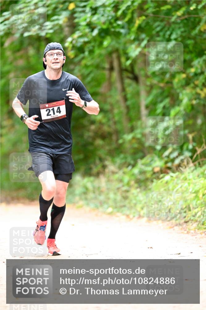 11.10.2026 - Bramfelder Halbmarathon 2026 Dr. Thomas Lammeyer http://msf.ph/oto/10824886 11.10.2026 10:45:57 Laufen 214 meine-sportfotos.de