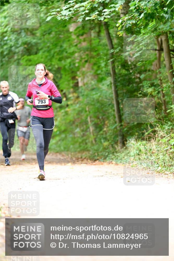 11.10.2026 - Bramfelder Halbmarathon 2026 Dr. Thomas Lammeyer http://msf.ph/oto/10824965 11.10.2026 10:46:53 Laufen 793 meine-sportfotos.de