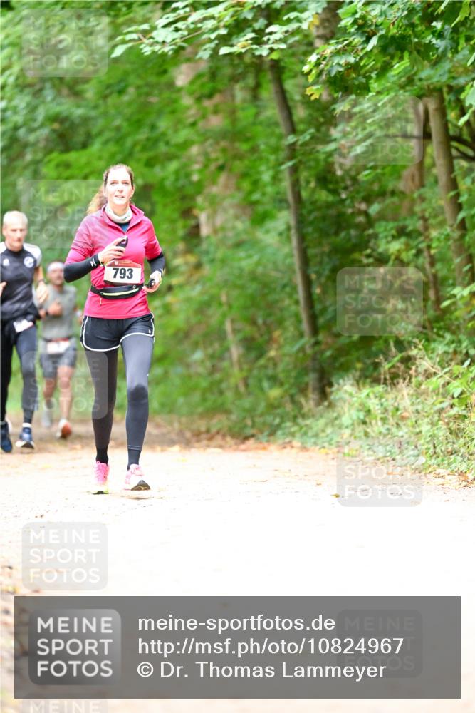 11.10.2026 - Bramfelder Halbmarathon 2026 Dr. Thomas Lammeyer http://msf.ph/oto/10824967 11.10.2026 10:46:54 Laufen 793 meine-sportfotos.de