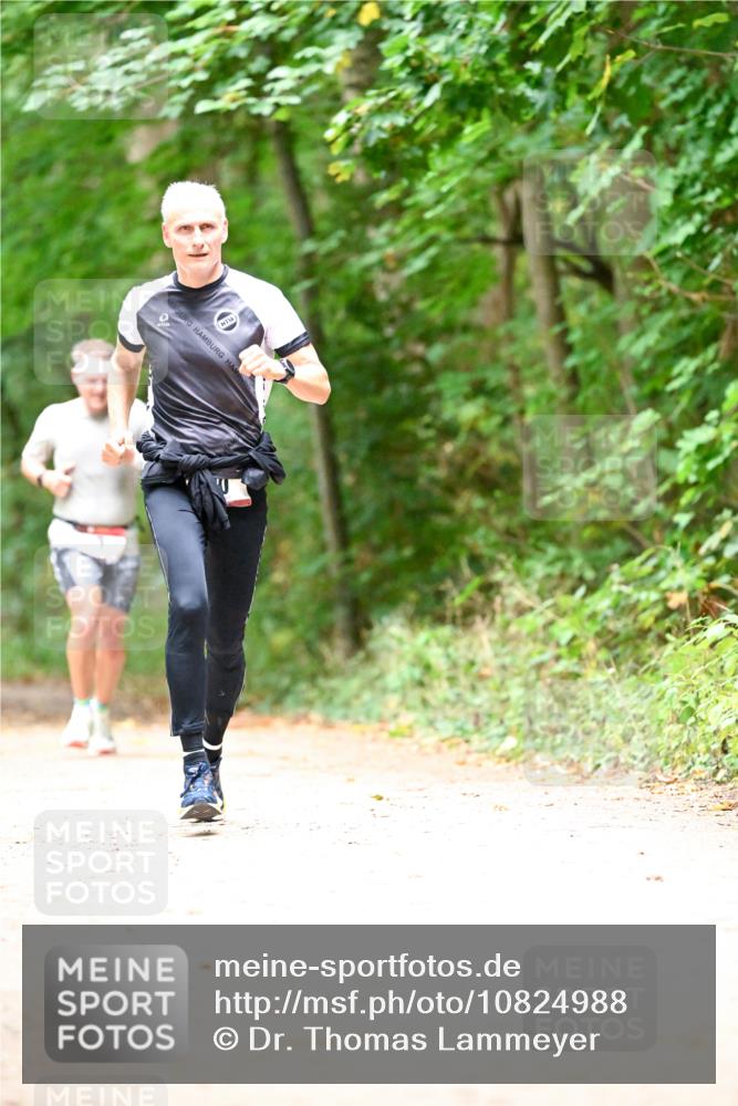 11.10.2026 - Bramfelder Halbmarathon 2026 Dr. Thomas Lammeyer http://msf.ph/oto/10824988 11.10.2026 10:46:58 Laufen 16 meine-sportfotos.de