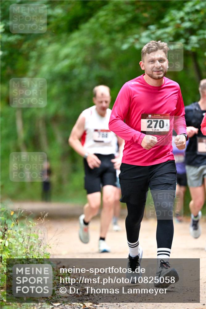 11.10.2026 - Bramfelder Halbmarathon 2026 Dr. Thomas Lammeyer http://msf.ph/oto/10825058 11.10.2026 10:47:20 Laufen 55, 35, 270 meine-sportfotos.de
