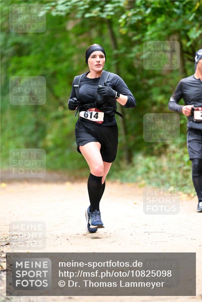 11.10.2026 - Bramfelder Halbmarathon 2026 Dr. Thomas Lammeyer http://msf.ph/oto/10825098 11.10.2026 10:47:38 Laufen 614 meine-sportfotos.de