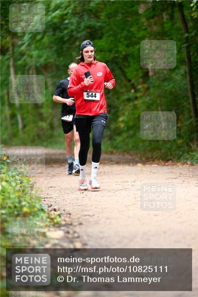 11.10.2026 - Bramfelder Halbmarathon 2026 Dr. Thomas Lammeyer http://msf.ph/oto/10825111 11.10.2026 10:47:43 Laufen 544 meine-sportfotos.de