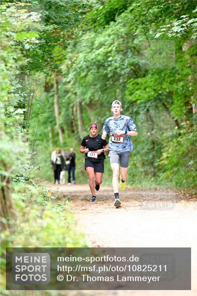 11.10.2026 - Bramfelder Halbmarathon 2026 Dr. Thomas Lammeyer http://msf.ph/oto/10825211 11.10.2026 10:48:35 Laufen 121, 232 meine-sportfotos.de