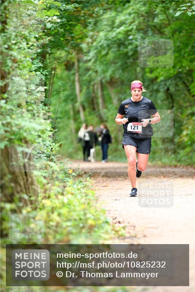 11.10.2026 - Bramfelder Halbmarathon 2026 Dr. Thomas Lammeyer http://msf.ph/oto/10825232 11.10.2026 10:48:39 Laufen 121 meine-sportfotos.de