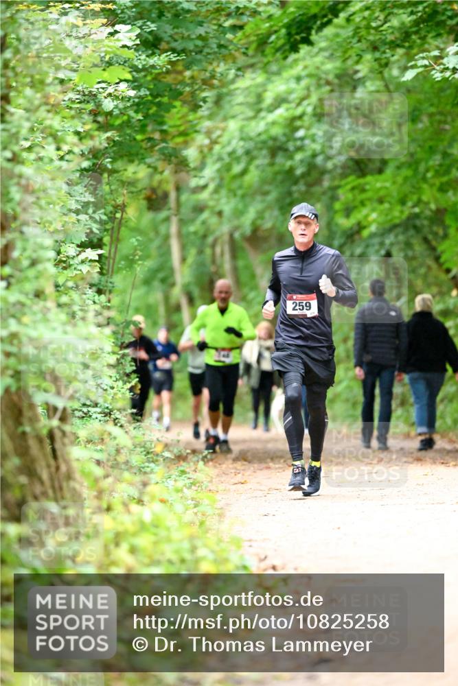 11.10.2026 - Bramfelder Halbmarathon 2026 Dr. Thomas Lammeyer http://msf.ph/oto/10825258 11.10.2026 10:48:50 Laufen 259 meine-sportfotos.de