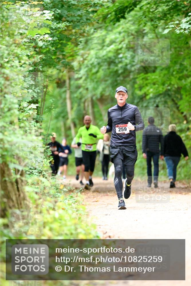 11.10.2026 - Bramfelder Halbmarathon 2026 Dr. Thomas Lammeyer http://msf.ph/oto/10825259 11.10.2026 10:48:51 Laufen 259 meine-sportfotos.de