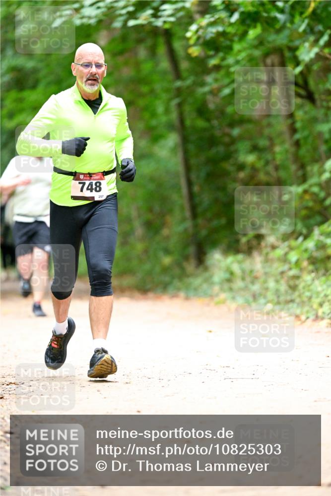 11.10.2026 - Bramfelder Halbmarathon 2026 Dr. Thomas Lammeyer http://msf.ph/oto/10825303 11.10.2026 10:48:58 Laufen 748, 257 meine-sportfotos.de