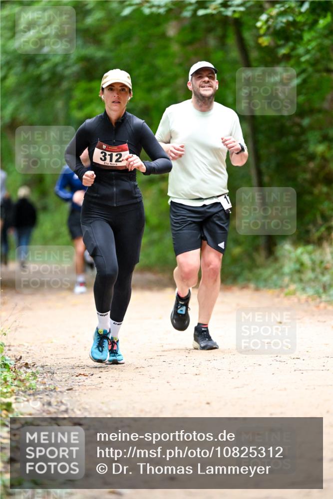 11.10.2026 - Bramfelder Halbmarathon 2026 Dr. Thomas Lammeyer http://msf.ph/oto/10825312 11.10.2026 10:49:01 Laufen 312 meine-sportfotos.de