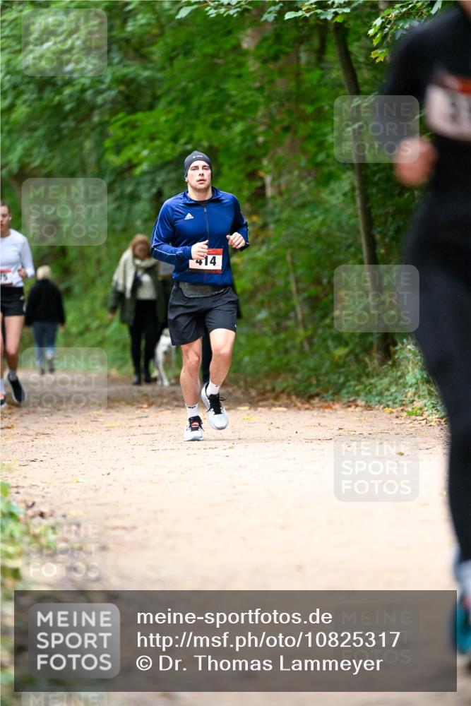 11.10.2026 - Bramfelder Halbmarathon 2026 Dr. Thomas Lammeyer http://msf.ph/oto/10825317 11.10.2026 10:49:03 Laufen 414 meine-sportfotos.de