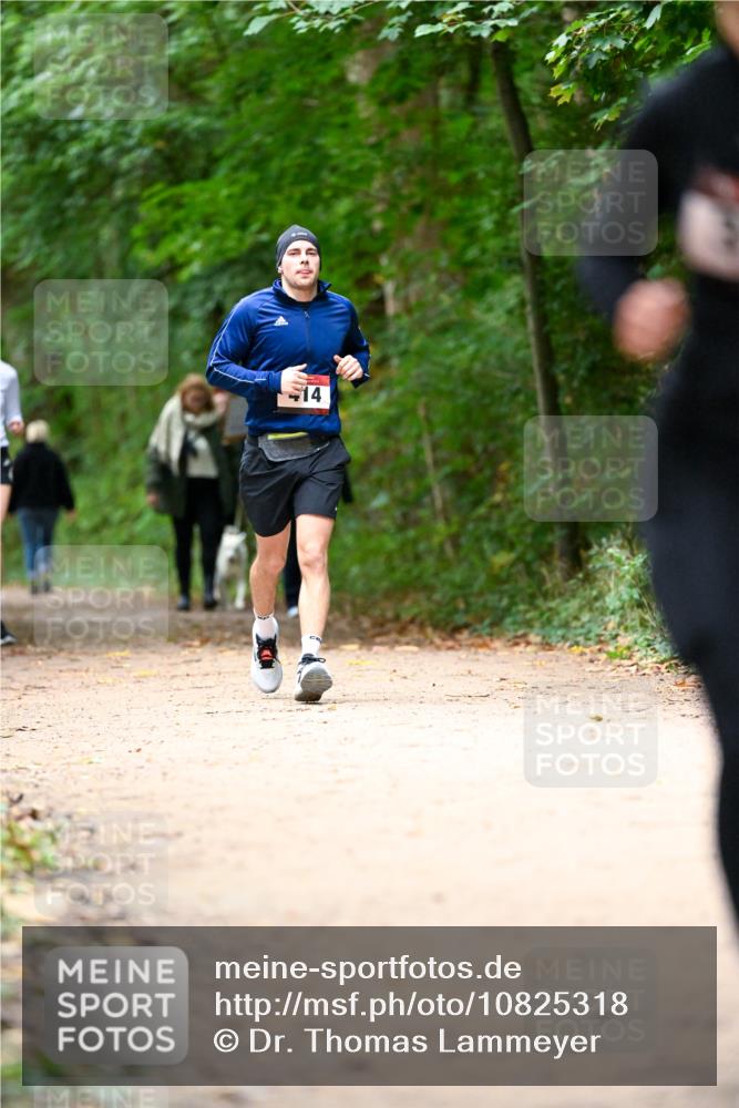 11.10.2026 - Bramfelder Halbmarathon 2026 Dr. Thomas Lammeyer http://msf.ph/oto/10825318 11.10.2026 10:49:03 Laufen 14 meine-sportfotos.de