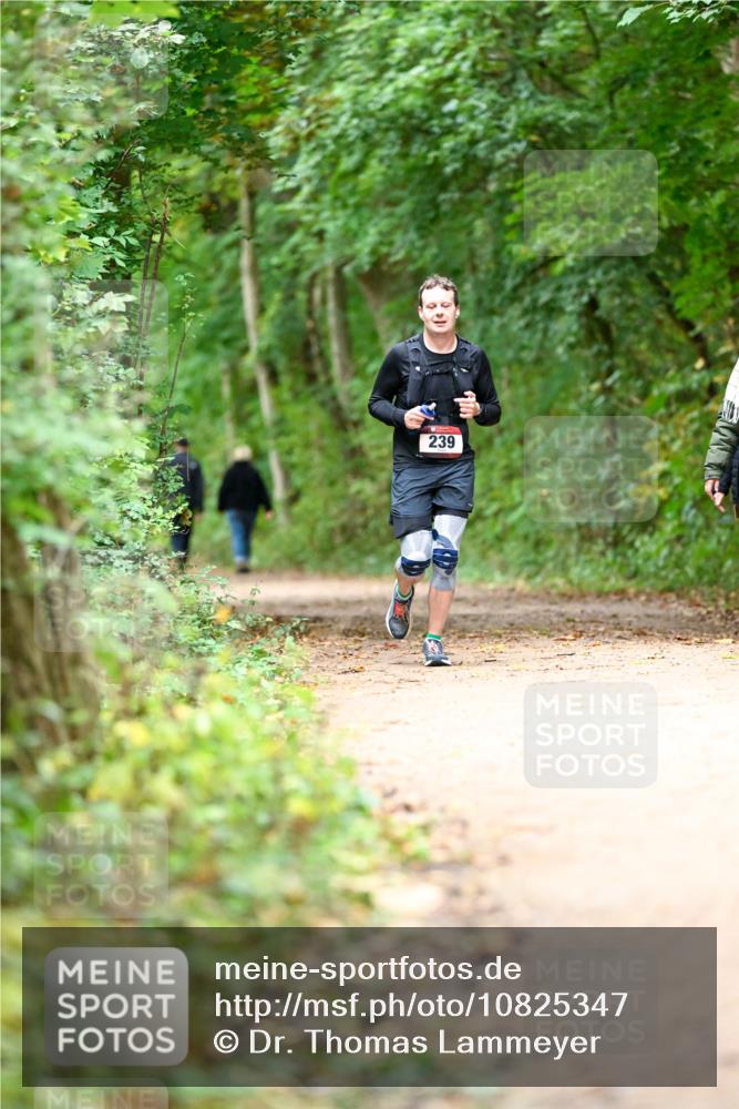 11.10.2026 - Bramfelder Halbmarathon 2026 Dr. Thomas Lammeyer http://msf.ph/oto/10825347 11.10.2026 10:49:16 Laufen 239 meine-sportfotos.de
