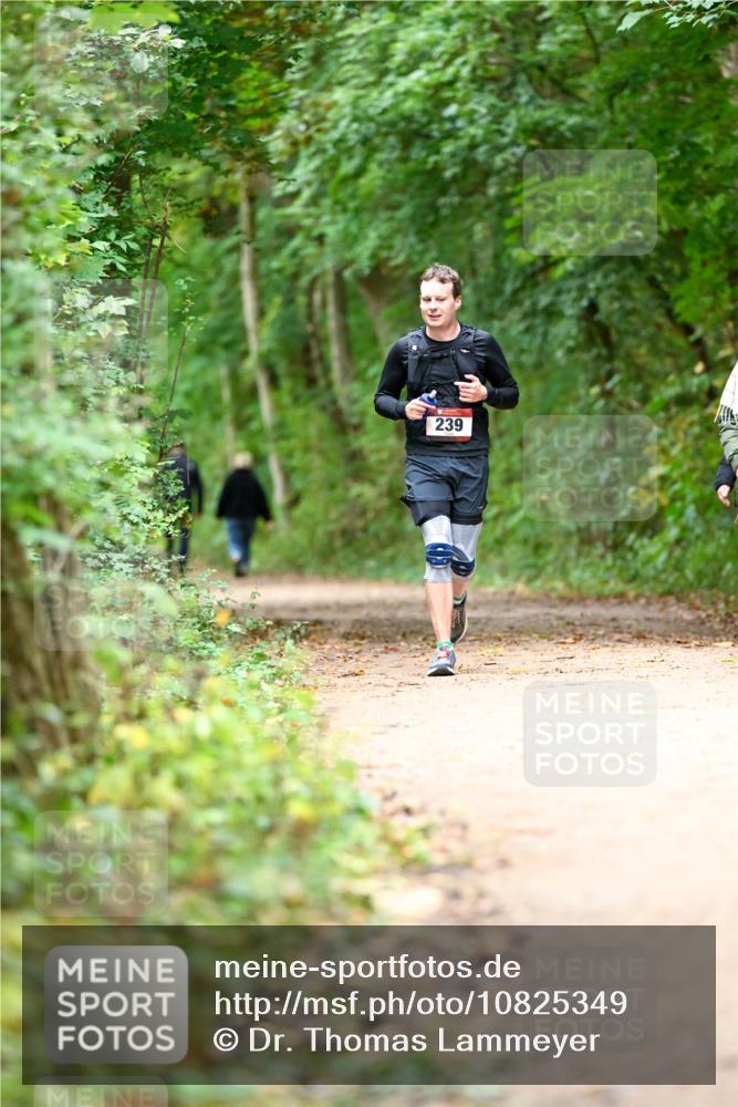 11.10.2026 - Bramfelder Halbmarathon 2026 Dr. Thomas Lammeyer http://msf.ph/oto/10825349 11.10.2026 10:49:16 Laufen 239 meine-sportfotos.de