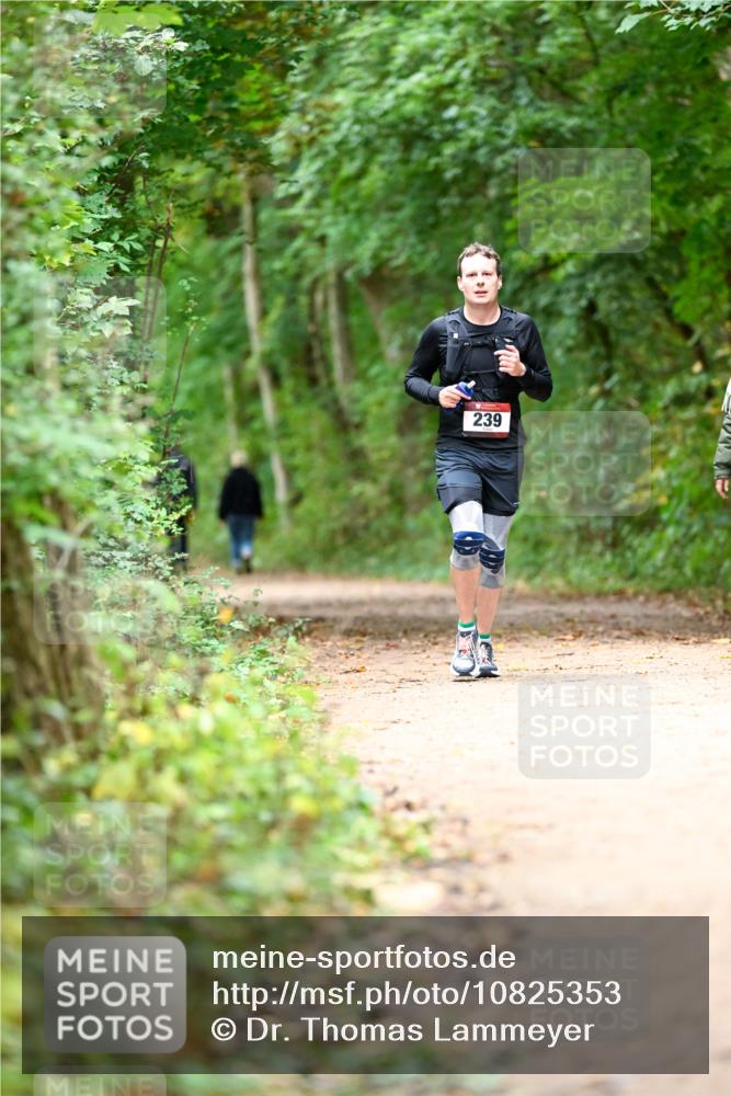 11.10.2026 - Bramfelder Halbmarathon 2026 Dr. Thomas Lammeyer http://msf.ph/oto/10825353 11.10.2026 10:49:17 Laufen 239 meine-sportfotos.de