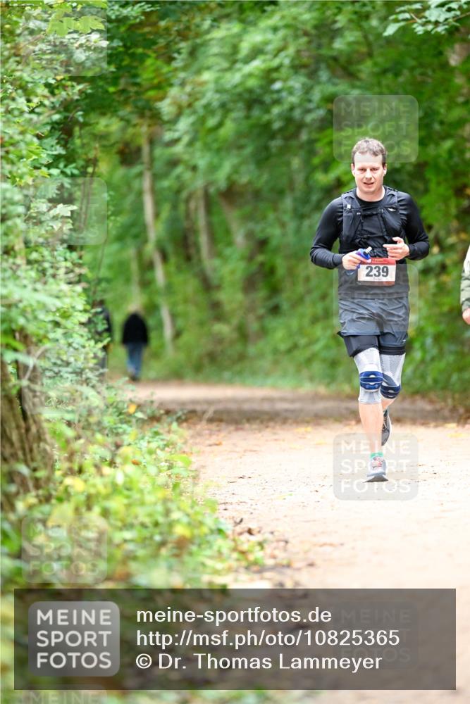 11.10.2026 - Bramfelder Halbmarathon 2026 Dr. Thomas Lammeyer http://msf.ph/oto/10825365 11.10.2026 10:49:19 Laufen 239 meine-sportfotos.de
