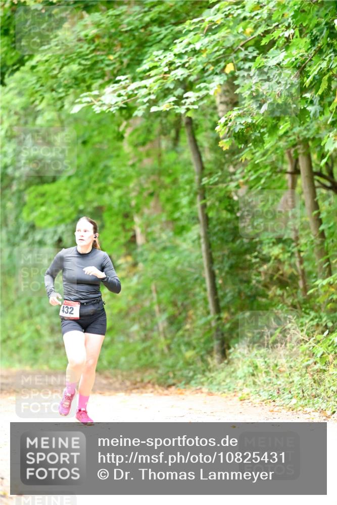 11.10.2026 - Bramfelder Halbmarathon 2026 Dr. Thomas Lammeyer http://msf.ph/oto/10825431 11.10.2026 10:49:59 Laufen 432 meine-sportfotos.de