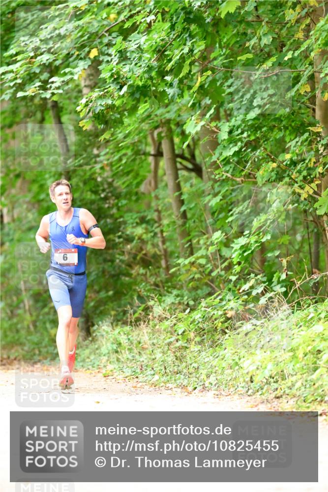 11.10.2026 - Bramfelder Halbmarathon 2026 Dr. Thomas Lammeyer http://msf.ph/oto/10825455 11.10.2026 10:50:05 Laufen 9 meine-sportfotos.de