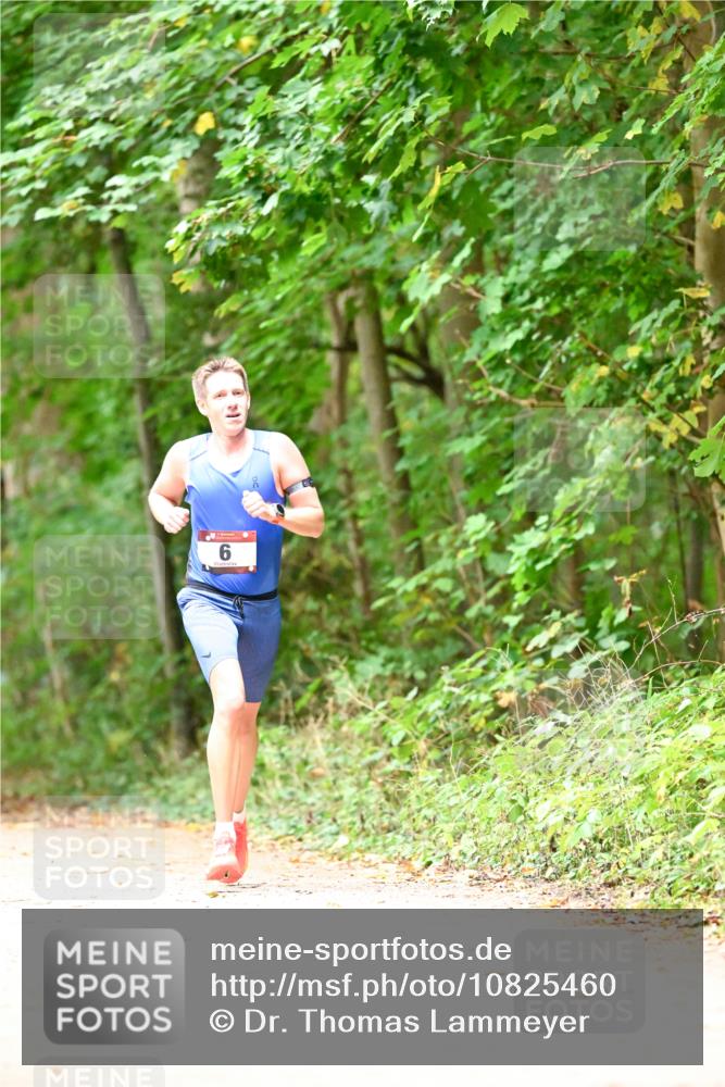 11.10.2026 - Bramfelder Halbmarathon 2026 Dr. Thomas Lammeyer http://msf.ph/oto/10825460 11.10.2026 10:50:06 Laufen 6 meine-sportfotos.de
