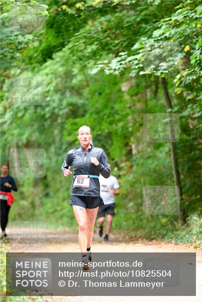 11.10.2026 - Bramfelder Halbmarathon 2026 Dr. Thomas Lammeyer http://msf.ph/oto/10825504 11.10.2026 10:50:16 Laufen 62 meine-sportfotos.de