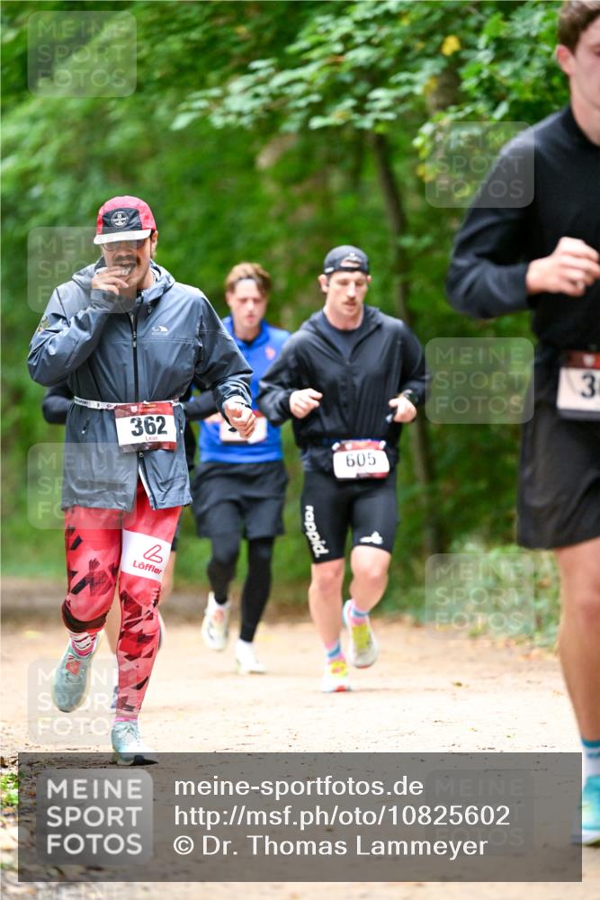 11.10.2026 - Bramfelder Halbmarathon 2026 Dr. Thomas Lammeyer http://msf.ph/oto/10825602 11.10.2026 10:50:40 Laufen 362, 605, 3 meine-sportfotos.de