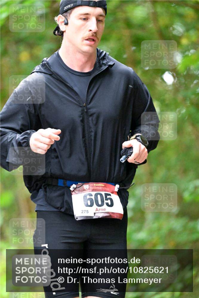 11.10.2026 - Bramfelder Halbmarathon 2026 Dr. Thomas Lammeyer http://msf.ph/oto/10825621 11.10.2026 10:50:44 Laufen 35, 605, 275 meine-sportfotos.de