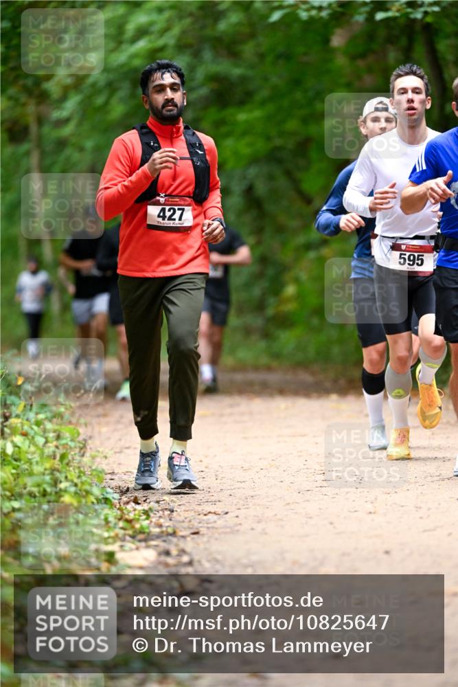 11.10.2026 - Bramfelder Halbmarathon 2026 Dr. Thomas Lammeyer http://msf.ph/oto/10825647 11.10.2026 10:50:49 Laufen 427, 595 meine-sportfotos.de