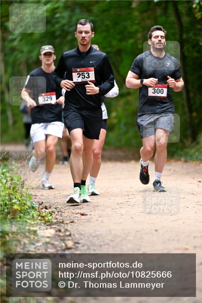 11.10.2026 - Bramfelder Halbmarathon 2026 Dr. Thomas Lammeyer http://msf.ph/oto/10825666 11.10.2026 10:50:55 Laufen 329, 253, 49, 300 meine-sportfotos.de