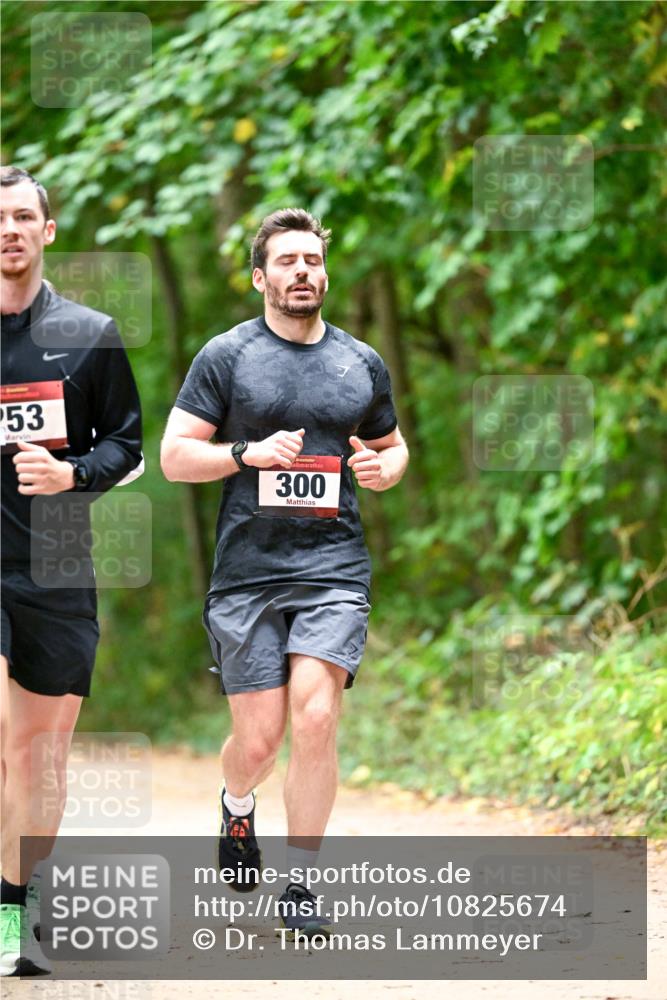 11.10.2026 - Bramfelder Halbmarathon 2026 Dr. Thomas Lammeyer http://msf.ph/oto/10825674 11.10.2026 10:50:56 Laufen 53, 300 meine-sportfotos.de