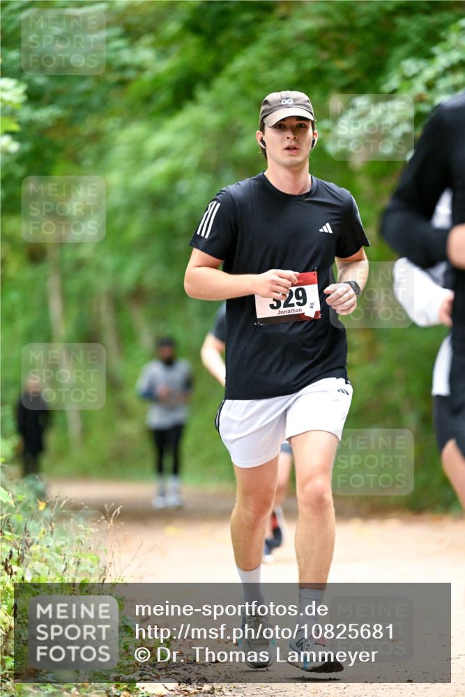 11.10.2026 - Bramfelder Halbmarathon 2026 Dr. Thomas Lammeyer http://msf.ph/oto/10825681 11.10.2026 10:50:58 Laufen 529 meine-sportfotos.de