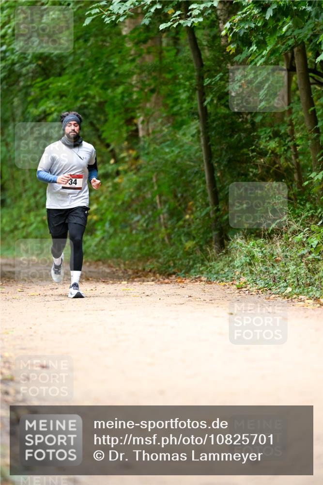 11.10.2026 - Bramfelder Halbmarathon 2026 Dr. Thomas Lammeyer http://msf.ph/oto/10825701 11.10.2026 10:51:03 Laufen 34 meine-sportfotos.de