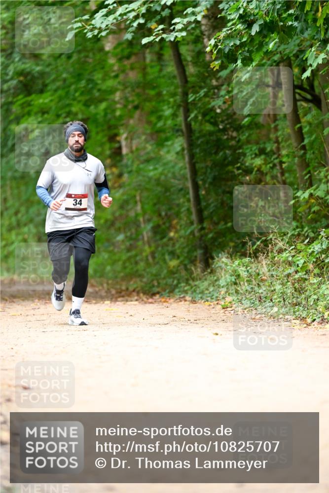 11.10.2026 - Bramfelder Halbmarathon 2026 Dr. Thomas Lammeyer http://msf.ph/oto/10825707 11.10.2026 10:51:04 Laufen  meine-sportfotos.de
