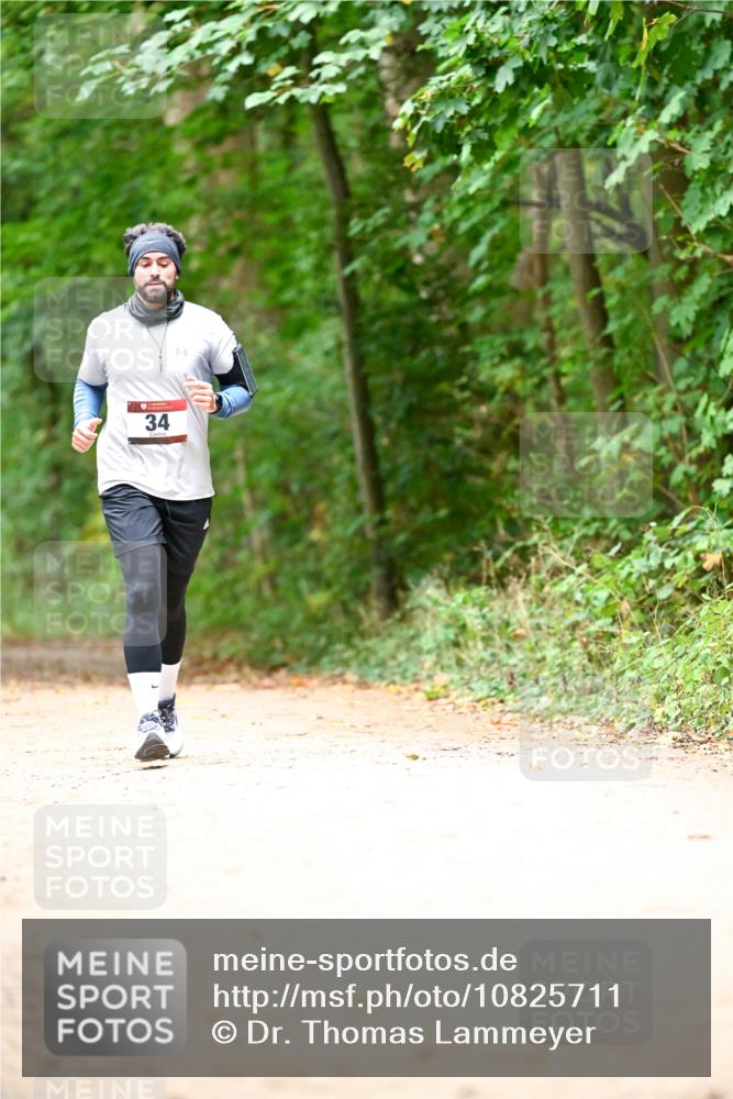 11.10.2026 - Bramfelder Halbmarathon 2026 Dr. Thomas Lammeyer http://msf.ph/oto/10825711 11.10.2026 10:51:05 Laufen  meine-sportfotos.de
